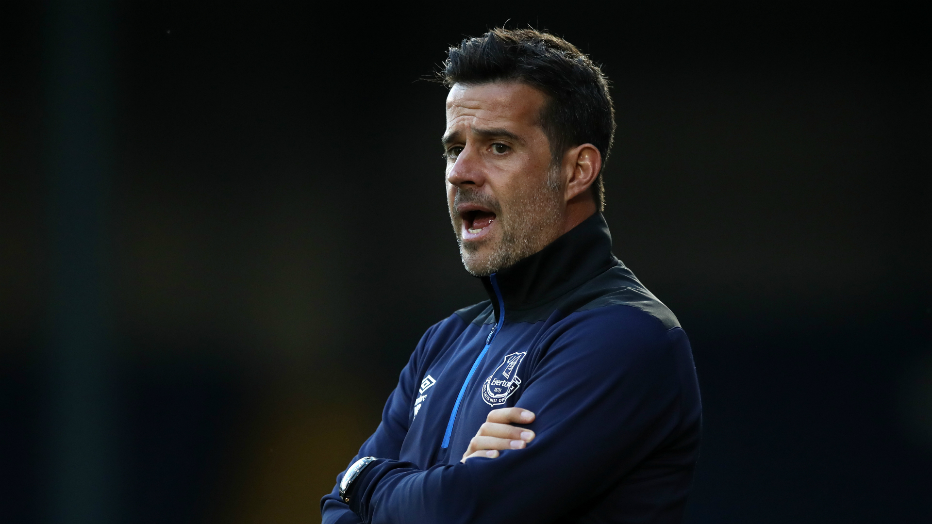 不断突破自 不断突破自